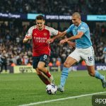 Premier League 2026/27: Man City và Arsenal so kè từng điểm, cuộc đua vô địch sớm nóng bỏng